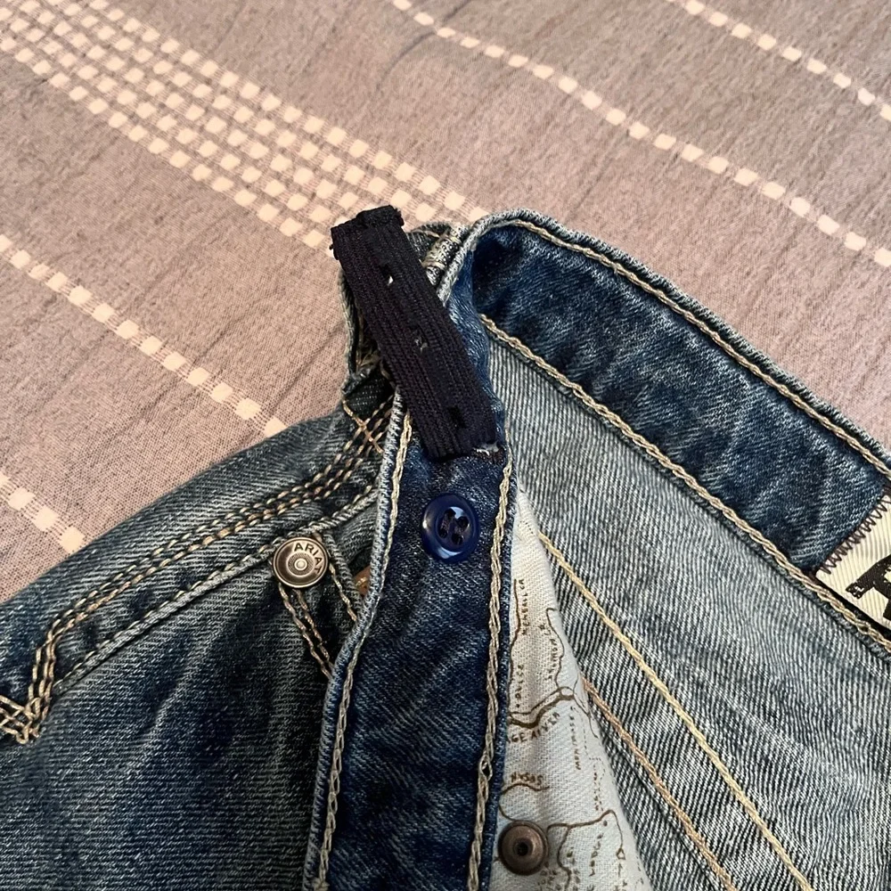 Ariat Boy's Relaxed Fit Denim Jeans - Picture 5 of 12